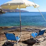 Casa de Férias Fantastic Waterfront In Koundouros, Kea *